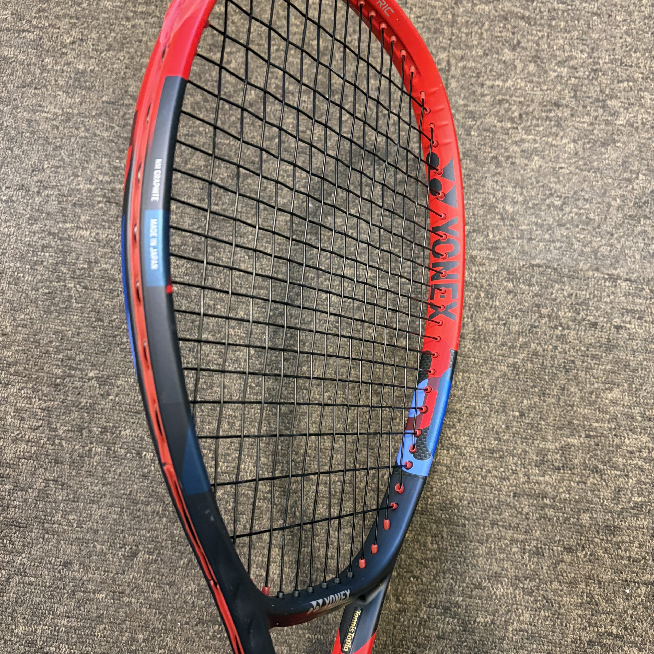 【中古TTS委託販売】YONEX Vコア100 (2023年) スカーレット G2 TTS-Ⅰ - 画像 (4)